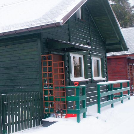 Stanica Pod Zadzierna Domki Caloroczne ลูบาฟกา ภายนอก รูปภาพ