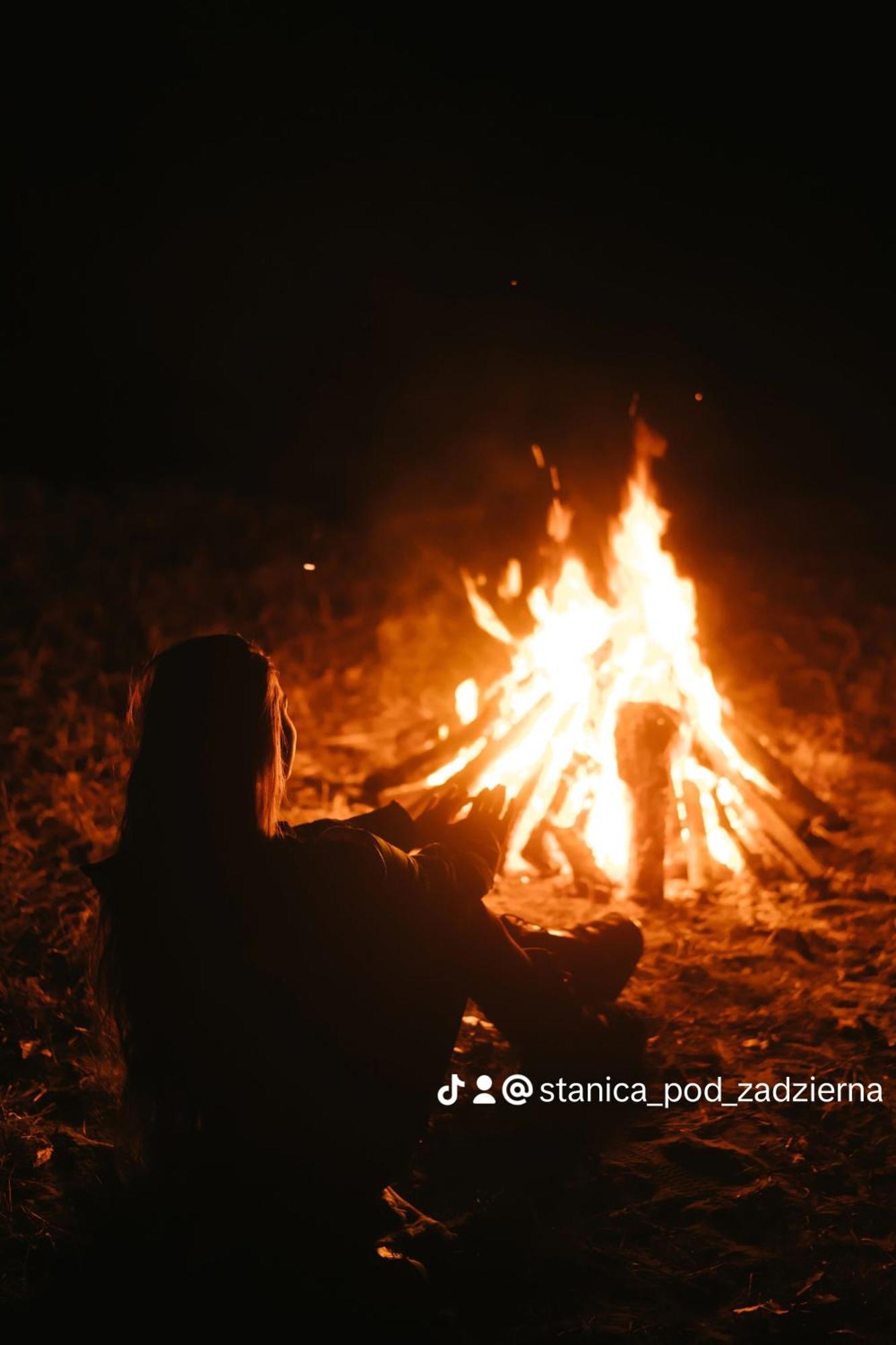 Stanica Pod Zadzierna Domki Caloroczne ลูบาฟกา ภายนอก รูปภาพ