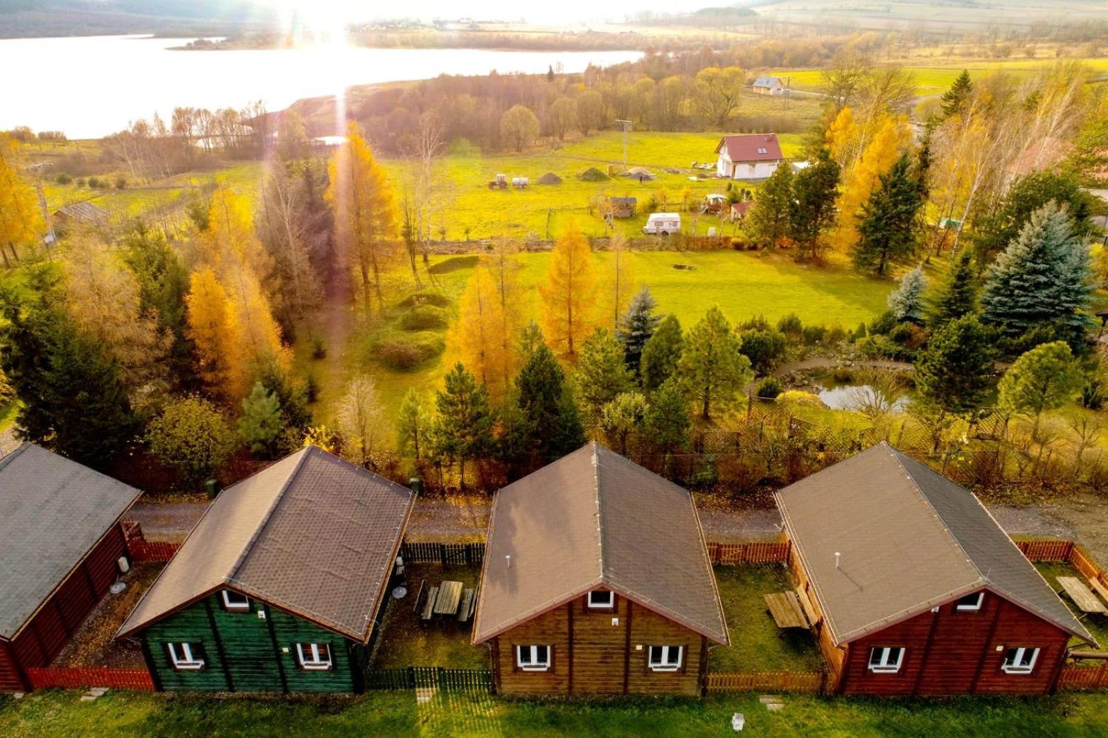 Stanica Pod Zadzierna Domki Caloroczne ลูบาฟกา ภายนอก รูปภาพ