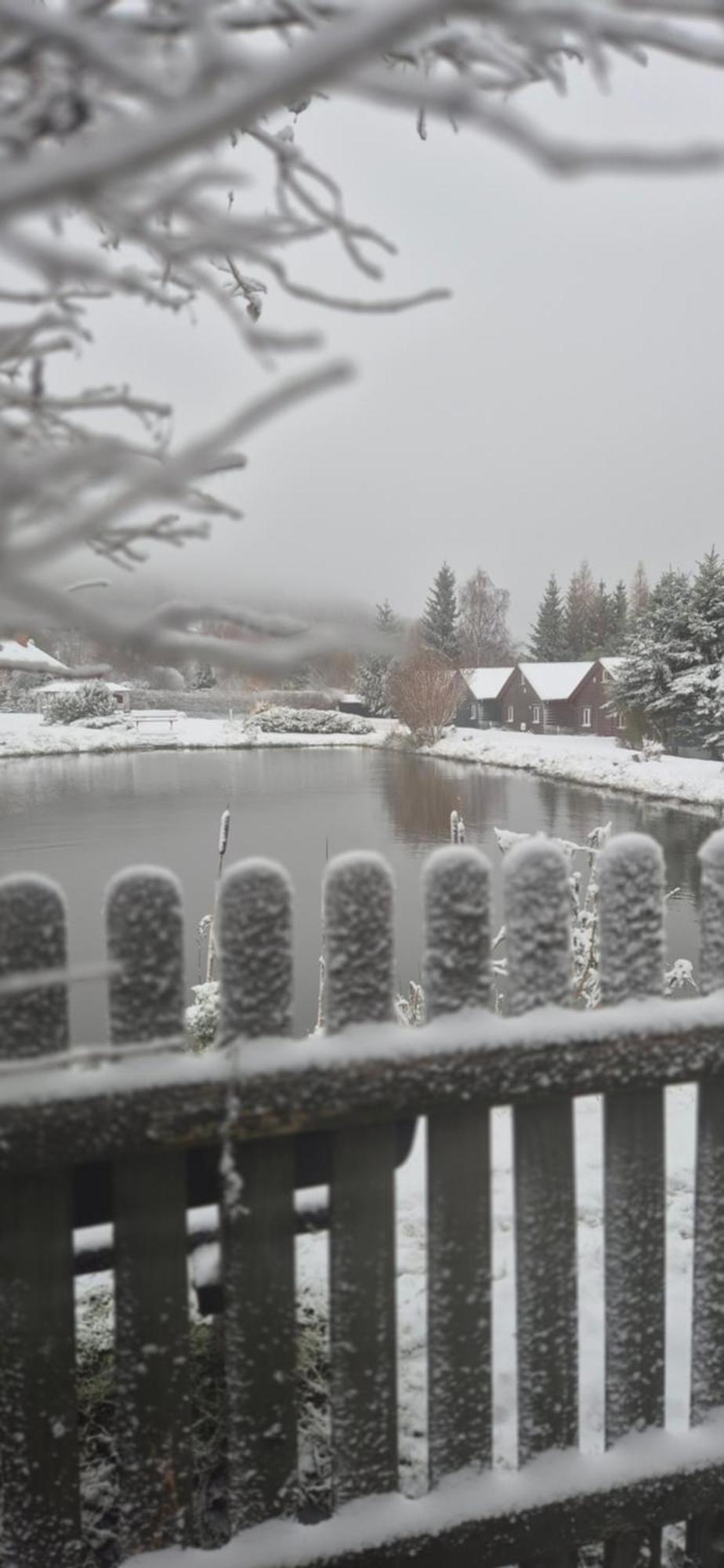 Stanica Pod Zadzierna Domki Caloroczne ลูบาฟกา ภายนอก รูปภาพ