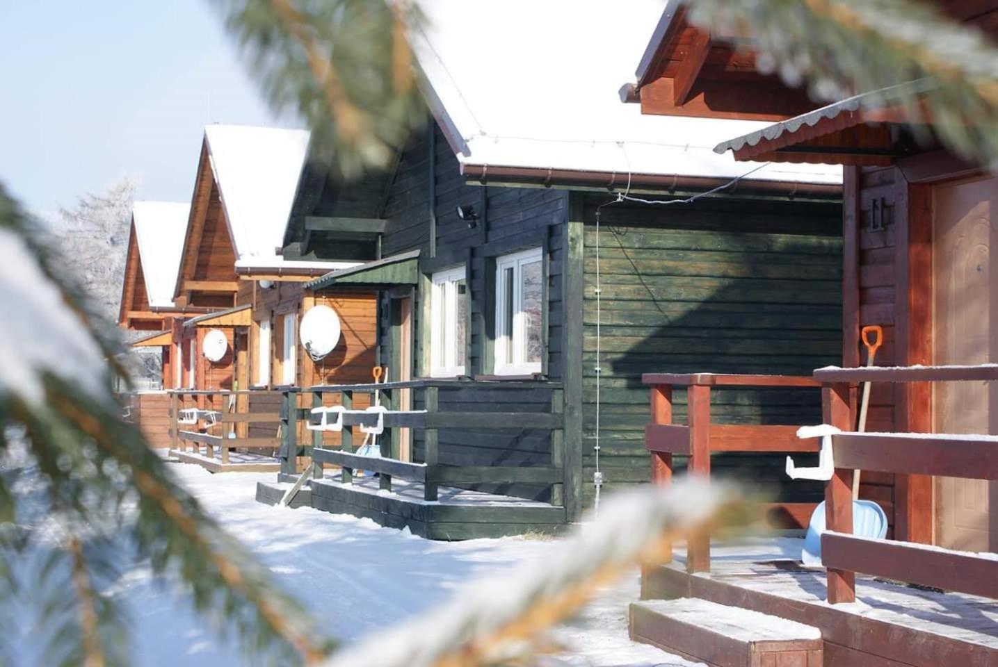 Stanica Pod Zadzierna Domki Caloroczne ลูบาฟกา ภายนอก รูปภาพ